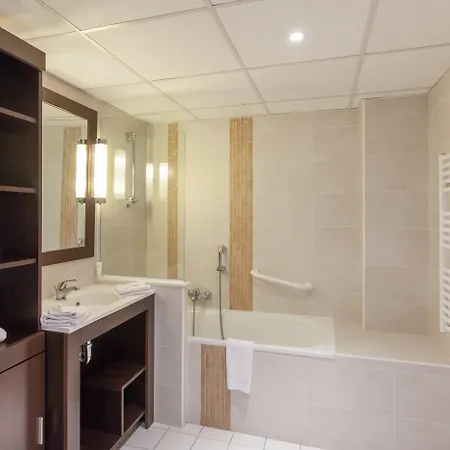 Pierre & Cap Hermes 3*