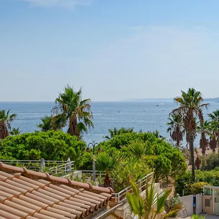 Pierre & Cap Hermes Hotel apartamentowy Fréjus