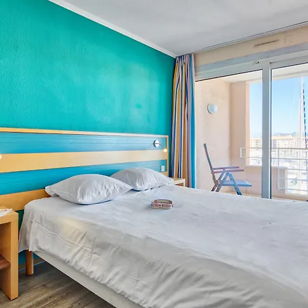 Pierre & Cap Hermes Hotel apartamentowy Fréjus