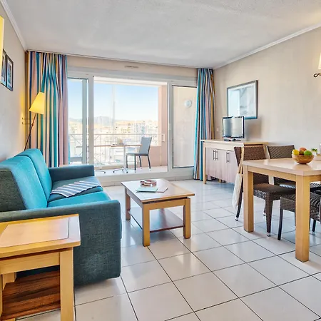 Hotel apartamentowy Pierre & Cap Hermes Fréjus