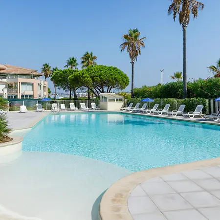 Pierre & Cap Hermes Hotel apartamentowy 3*