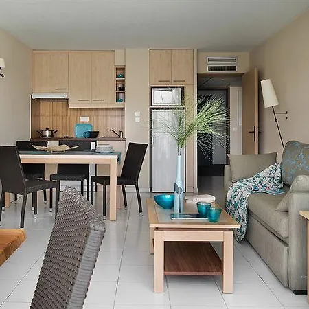 Hotel apartamentowy Pierre & Cap Hermes