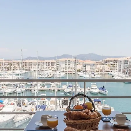 Pierre & Cap Hermes Hotel apartamentowy 3*