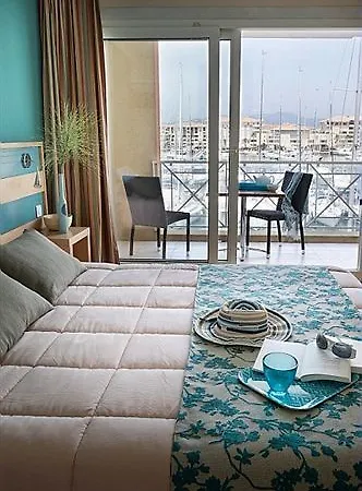 Pierre & Cap Hermes Hotel apartamentowy 3*