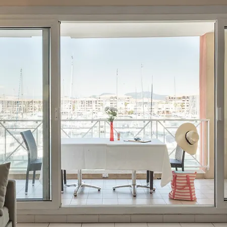 Pierre & Cap Hermes 3*